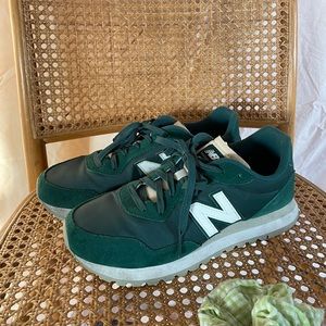 New Balance 527 in Forest Green 📗